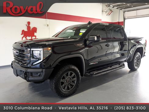 Used 2024 GMC Sierra 1500 AT4X image 1