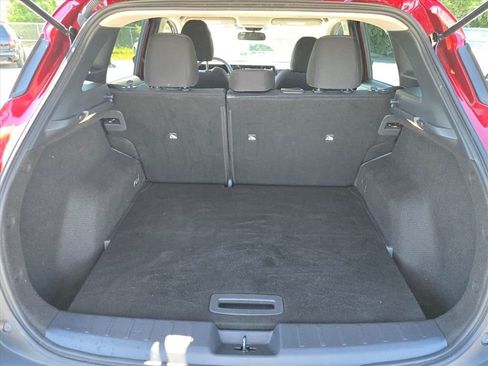Used 2025 Nissan Kicks SV FWD image 26