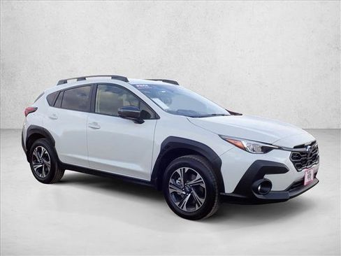 Certified 2025 Subaru Crosstrek 2.0i Premium image 6