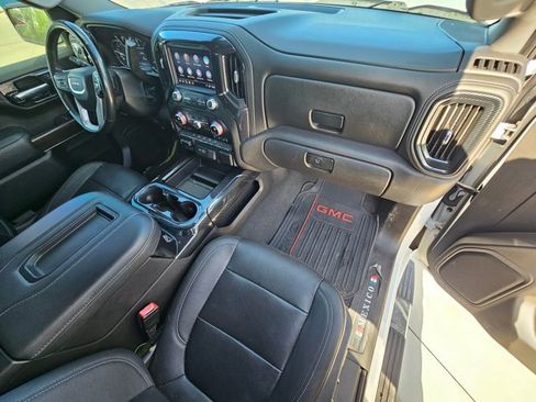 Used 2021 GMC Sierra 1500 SLT image 24