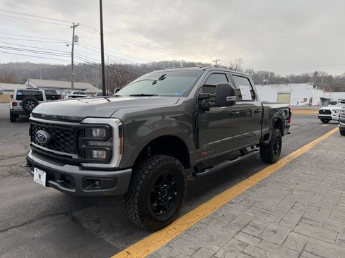 Used 2024 Ford F350 XL w/ STX Appearance Package image 4