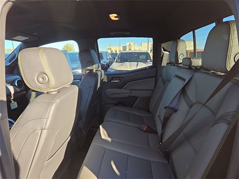 New 2026 Chevrolet Colorado ZR2 w/ Technology Package image 9