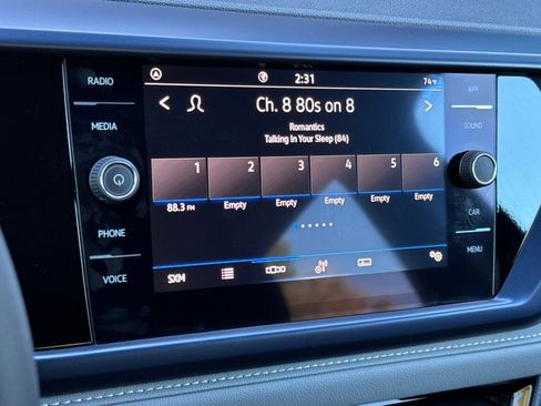 Used 2024 Volkswagen Taos SE image 21