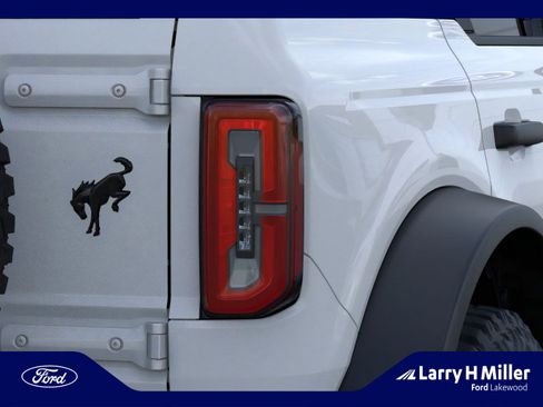 New 2025 Ford Bronco Badlands AWD/4WD image 23