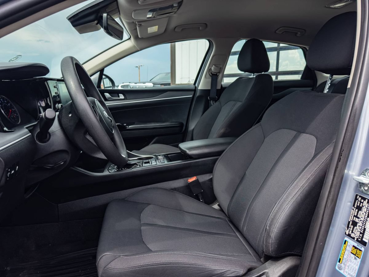Used 2021 Kia K5 LXS FWD image 7