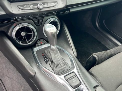 Used 2019 Chevrolet Camaro SS RWD image 16