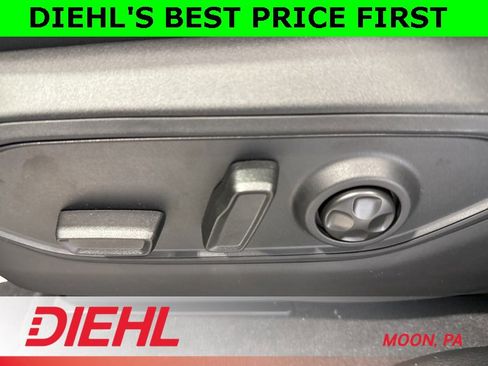 New 2025 Jeep Grand Cherokee Altitude w/ Trailer Tow Package image 19