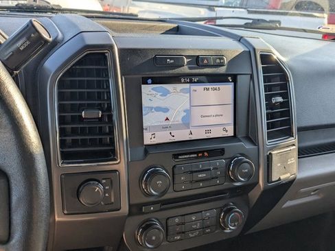 Used 2018 Ford F150 XLT w/ Equipment Group 302A Luxury image 15