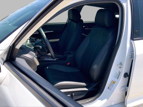 Used 2026 Acura Integra FWD image 8