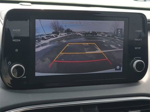 Used 2023 Hyundai Santa Fe SE image 19