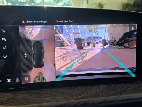 New 2025 Audi Q5 Premium Plus image 24