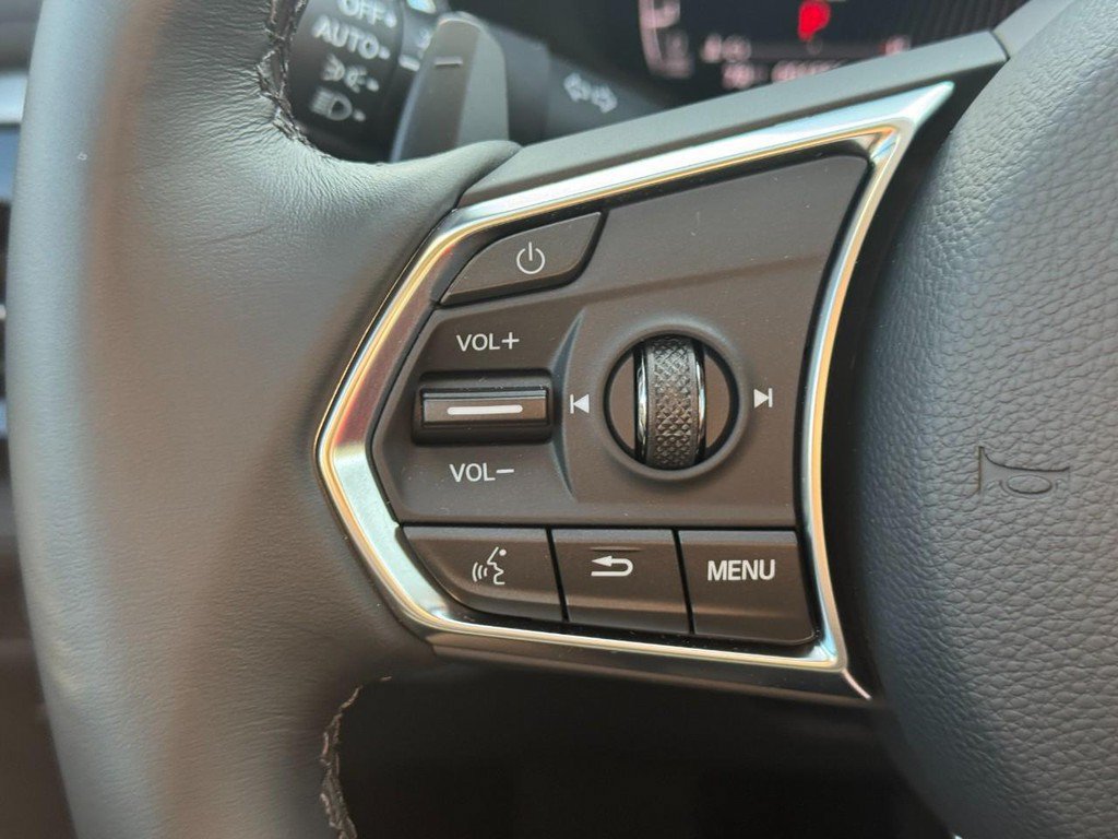Certified 2026 Acura MDX w/ Technology Package AWD/4WD image 24