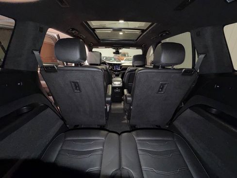 Used 2022 Cadillac XT6 Premium Luxury w/ Platinum Package image 44