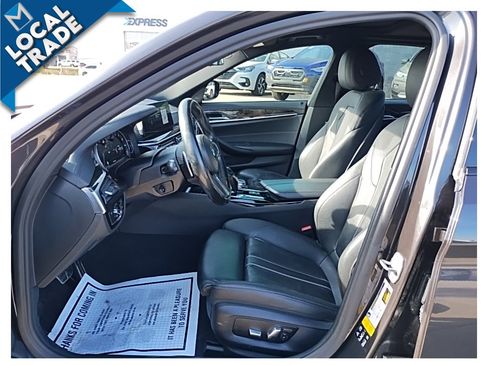 Used 2017 BMW 530i xDrive image 20