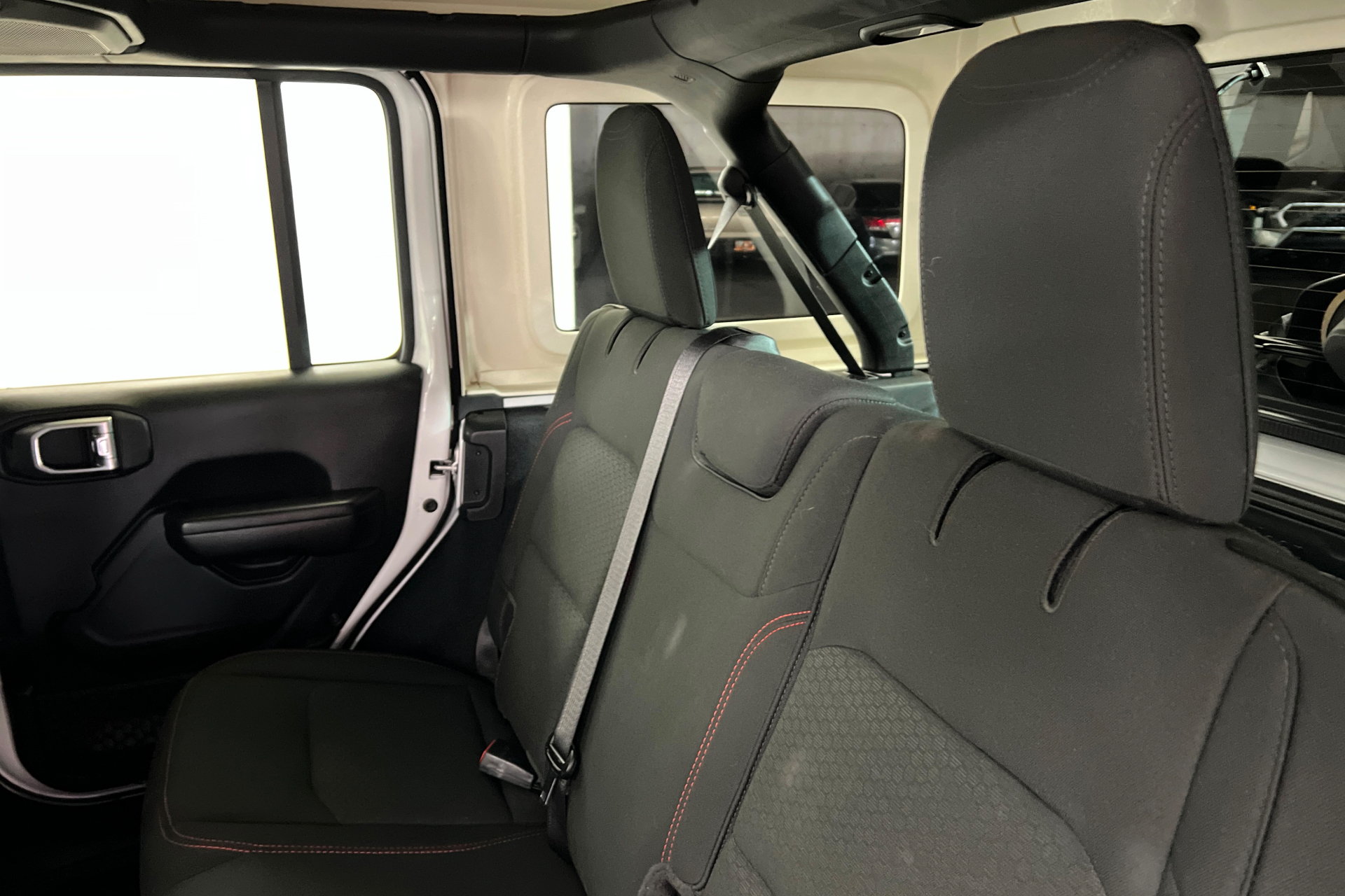 Used 2020 Jeep Wrangler Unlimited Rubicon AWD/4WD image 21