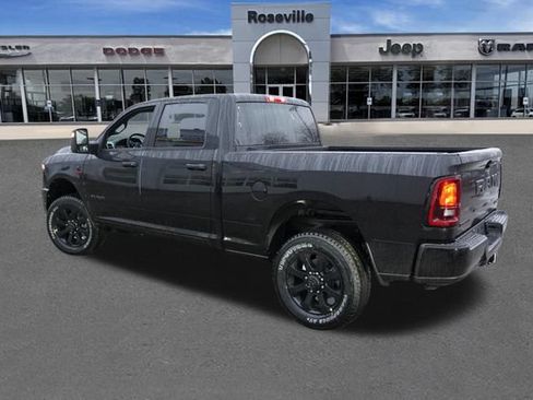 New 2026 RAM 2500 Big Horn AWD/4WD image 5