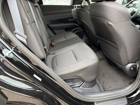 New 2026 Hyundai Tucson Blue SE image 15