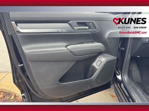 New 2026 GMC Terrain Elevation w/ Elevation Premium Package image 8