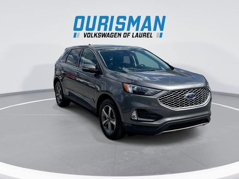 Used 2023 Ford Edge SEL w/ Convenience Package AWD/4WD image 2