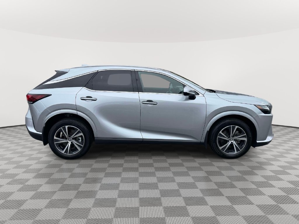 Used 2024 Lexus RX 350 Premium w/ Accessory Package (Z1) AWD/4WD image 3