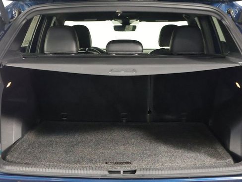 Used 2022 Volkswagen Atlas Cross Sport SEL R-Line image 21