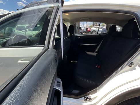 Used 2015 Subaru Crosstrek 2.0i Premium AWD/4WD image 19