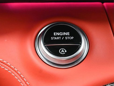 Used 2022 Mercedes-Benz SL 63 AMG 4MATIC image 33