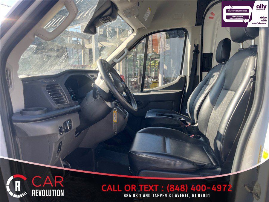 Used 2025 Ford Transit 250 148 High Roof RWD image 8