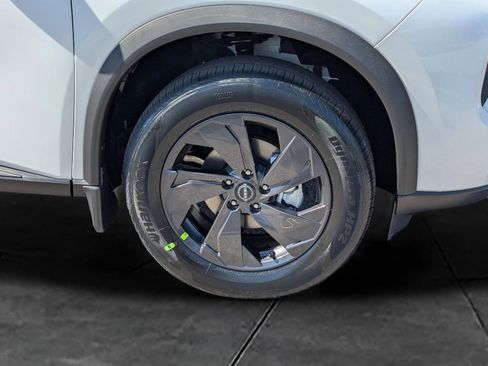 New 2026 Nissan Rogue SV AWD/4WD image 11