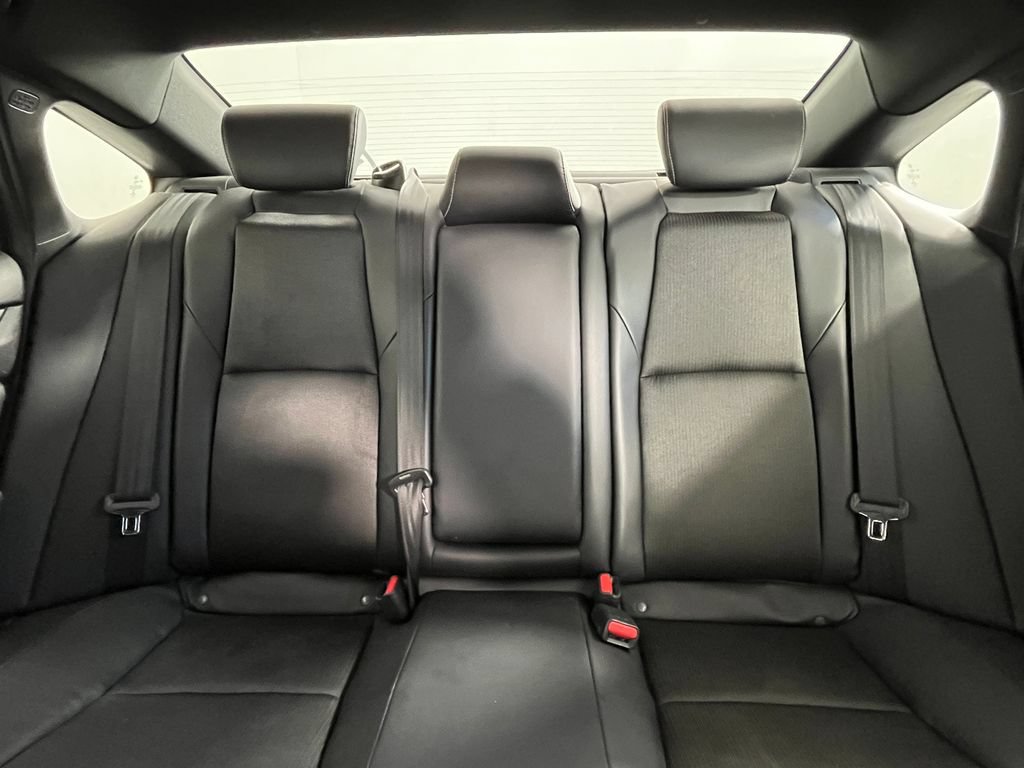 Used 2018 Honda Accord Sport image 13