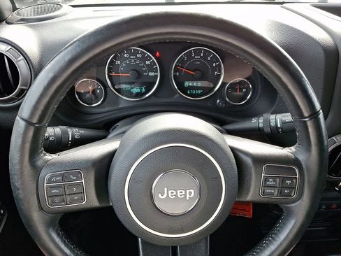 Used 2018 Jeep Wrangler Unlimited Sport S image 18