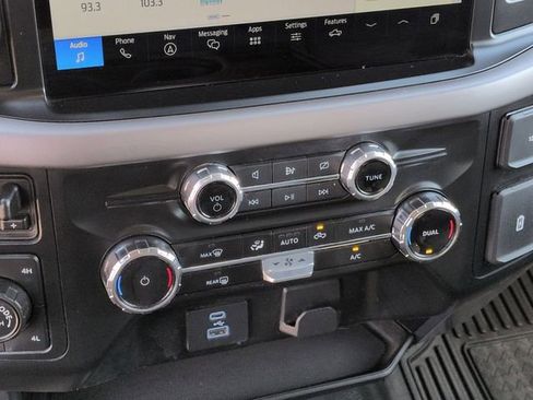 Used 2024 Ford F150 XLT w/ Tow/Haul Package image 9