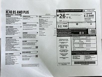 Certified 2023 Volvo XC40 B5 Plus w/ Climate Package
