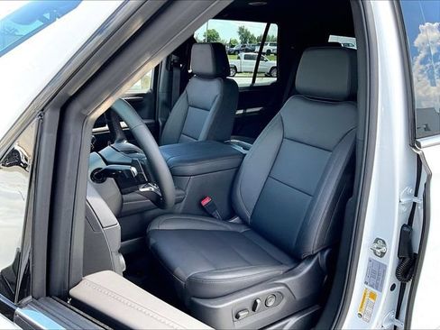 New 2026 Chevrolet Tahoe LT w/ Comfort Package AWD/4WD image 10