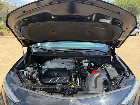 Used 2025 Buick Encore GX Preferred FWD image 28