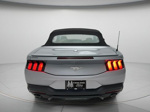 Used 2025 Ford Mustang Premium RWD image 7