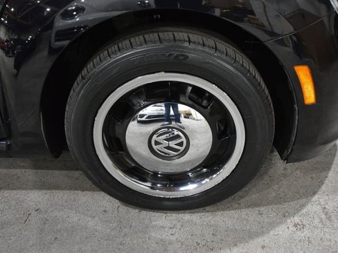 Used 2016 Volkswagen Beetle 1.8T S image 45