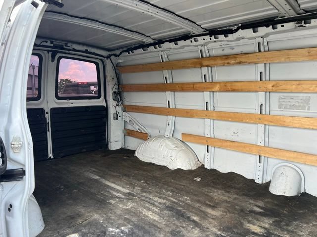 Used 2021 GMC Savana 2500 w/ Driver Convenience Package RWD image 15