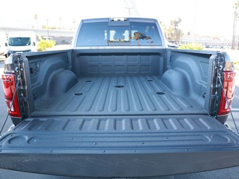 New 2026 RAM 3500 Laramie AWD/4WD image 33