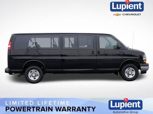 Used 2025 Chevrolet Express 3500 LT w/ LT Preferred Equipment Group image 2