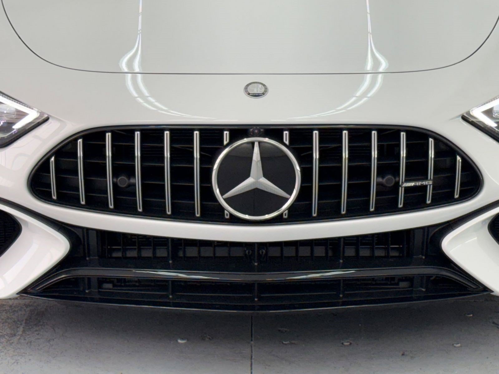 New 2026 Mercedes-Benz SL 63 AMG S e Performance 4MATIC image 19