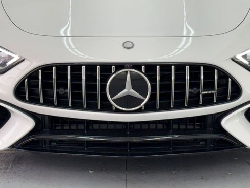 New 2026 Mercedes-Benz SL 63 AMG S e Performance 4MATIC image 19