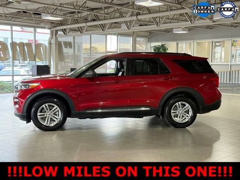 Used 2022 Ford Explorer XLT w/ Equipment Group 202A image 5