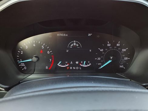 Used 2020 Ford Escape SE image 18