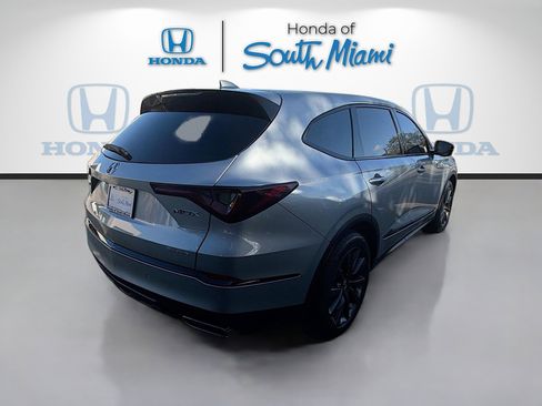 Used 2025 Acura MDX A-Spec image 7