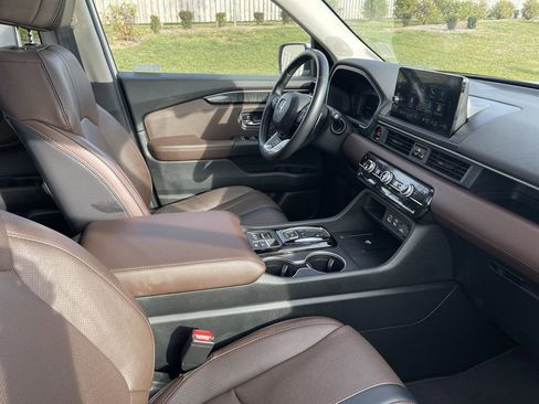 Used 2023 Honda Pilot Elite image 41