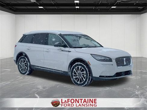 Used 2022 Lincoln Corsair AWD w/ Equipment Group 101A image 7