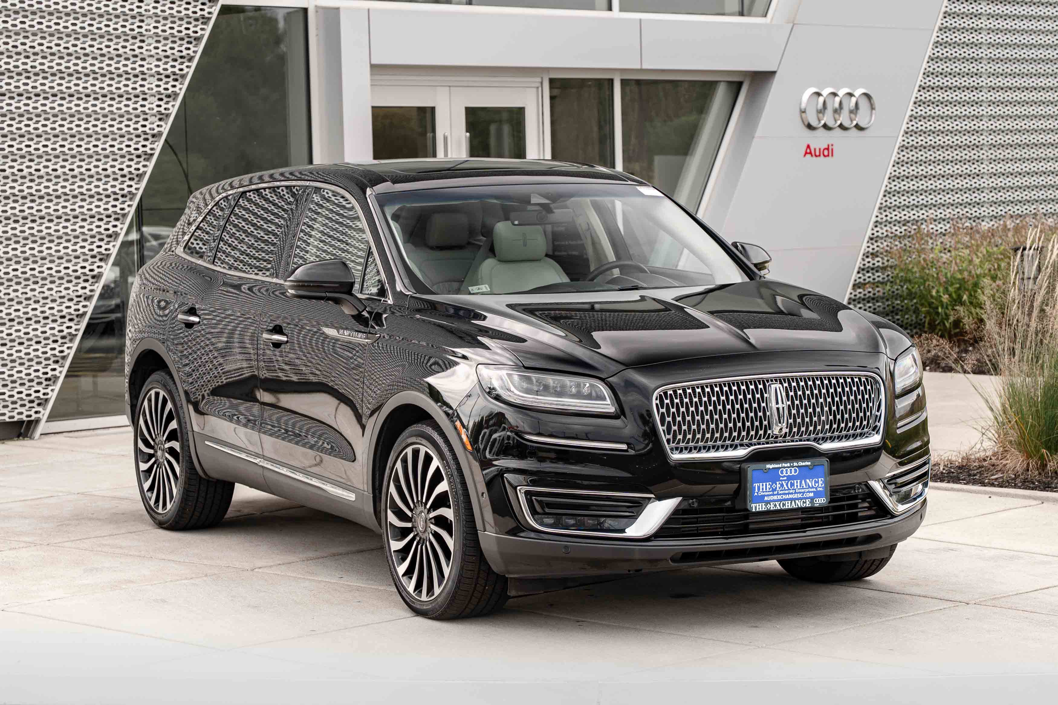 Used 2020 Lincoln Nautilus Black Label AWD/4WD image 2