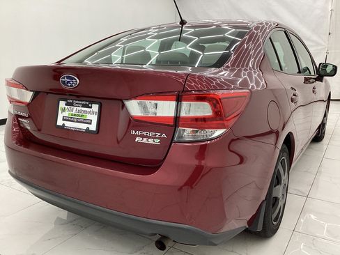 Used 2017 Subaru Impreza 2.0i AWD/4WD image 8
