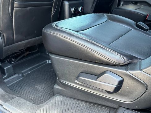 Used 2022 Ford Explorer Limited AWD/4WD image 20
